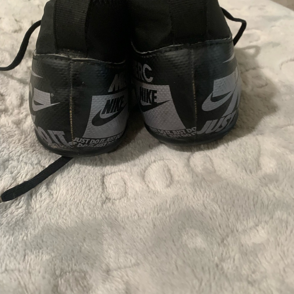 Black Nike Mercurial Soccer Shoes with Youth Sock S… - Picture 6 of 7